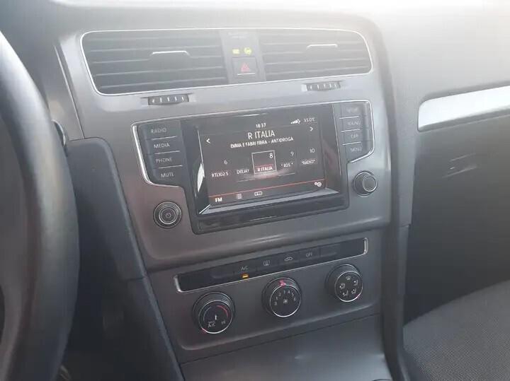 Volkswagen Golf 1.6 TDI 90 CV 5p. Tech&Sound BlueMotion Technology
