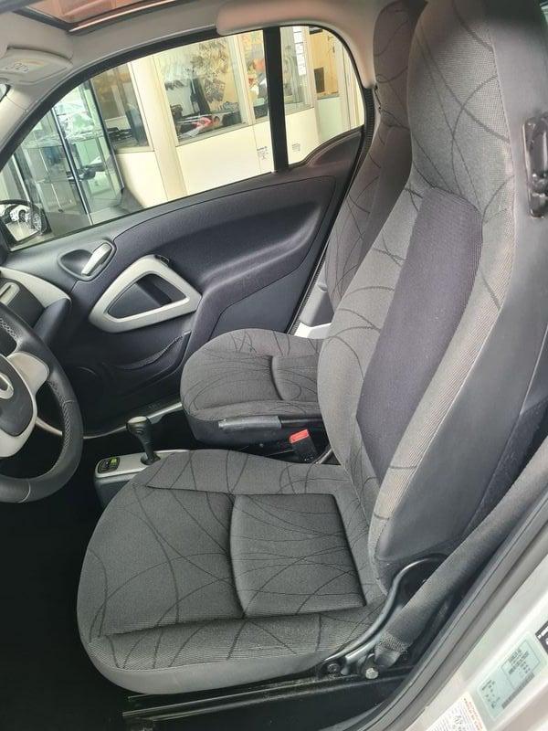 smart fortwo coupè 1.0 52kW MHD passion