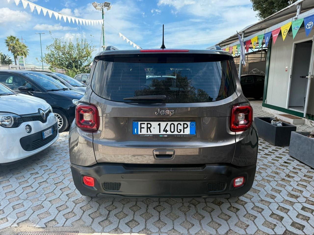 Jeep Renegade 1.6 Mjt DDCT 120 CV Business