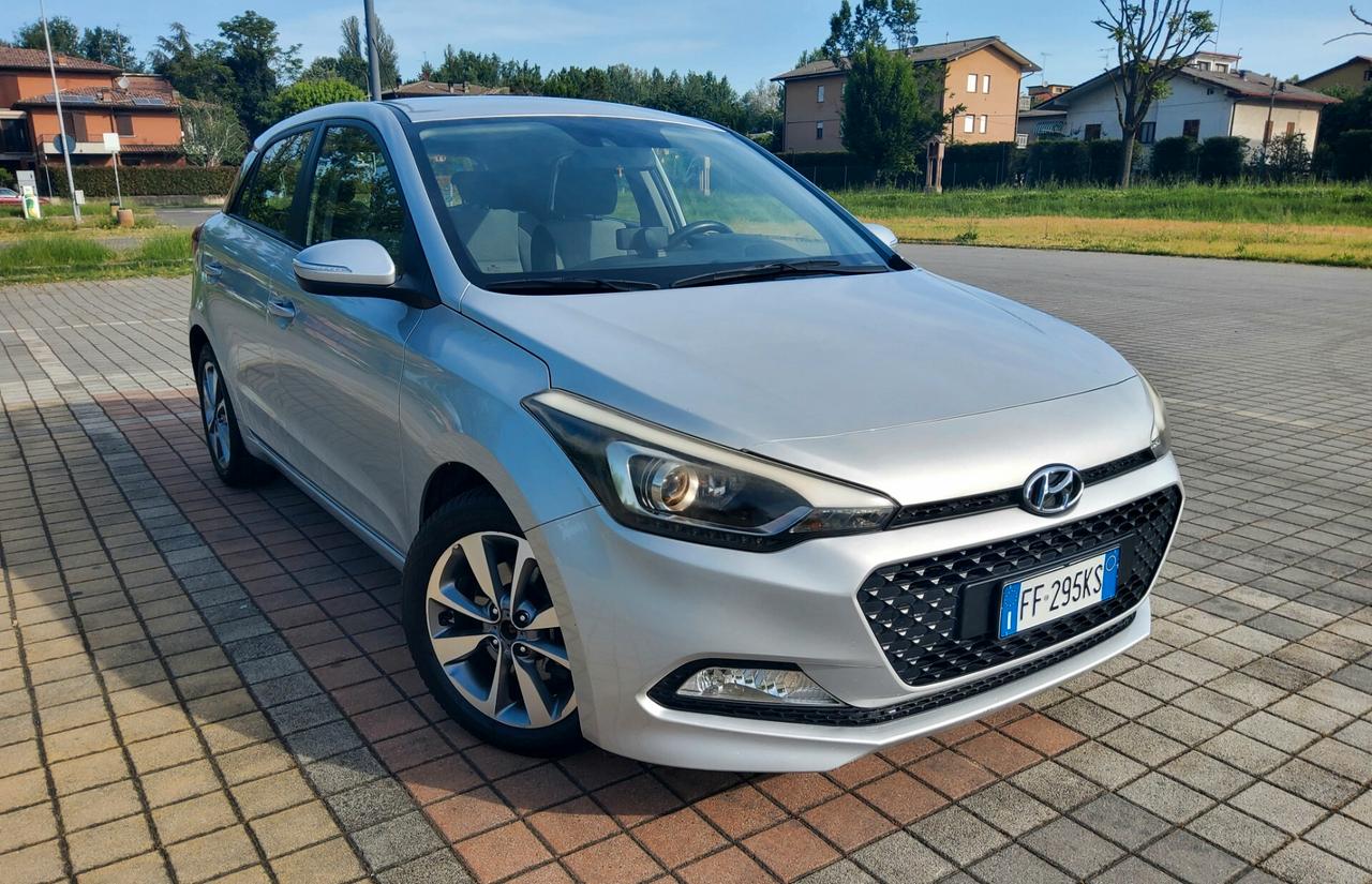 Hyundai i20 1.1 CRDi 12V 5 porte Comfort