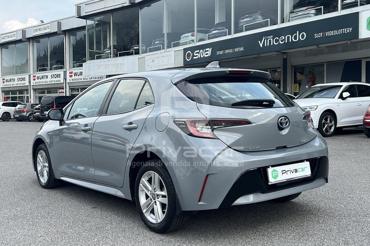 TOYOTA Corolla 1.8 Hybrid Business