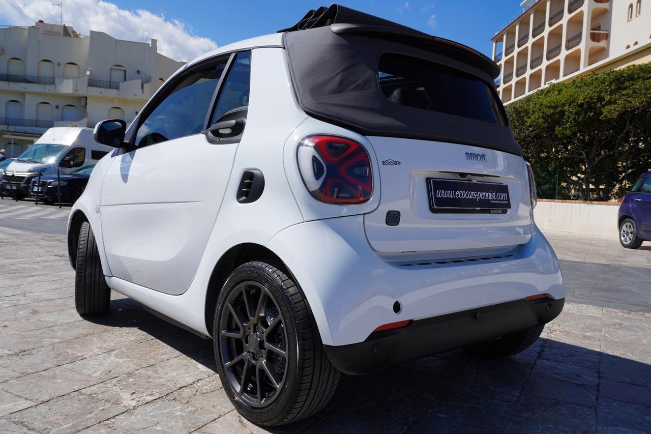 Smart ForTwo EQ cabrio Passion BRABUS 2021