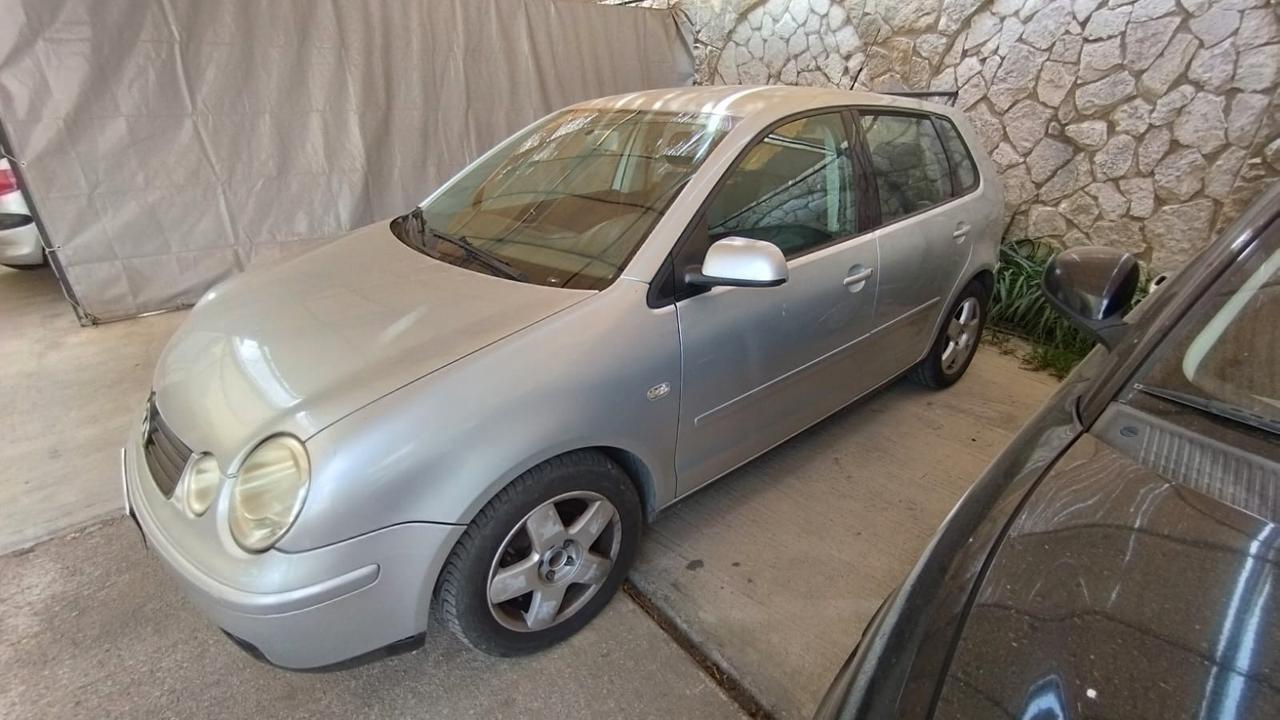 VOLKSWAGEN POLO 1.9