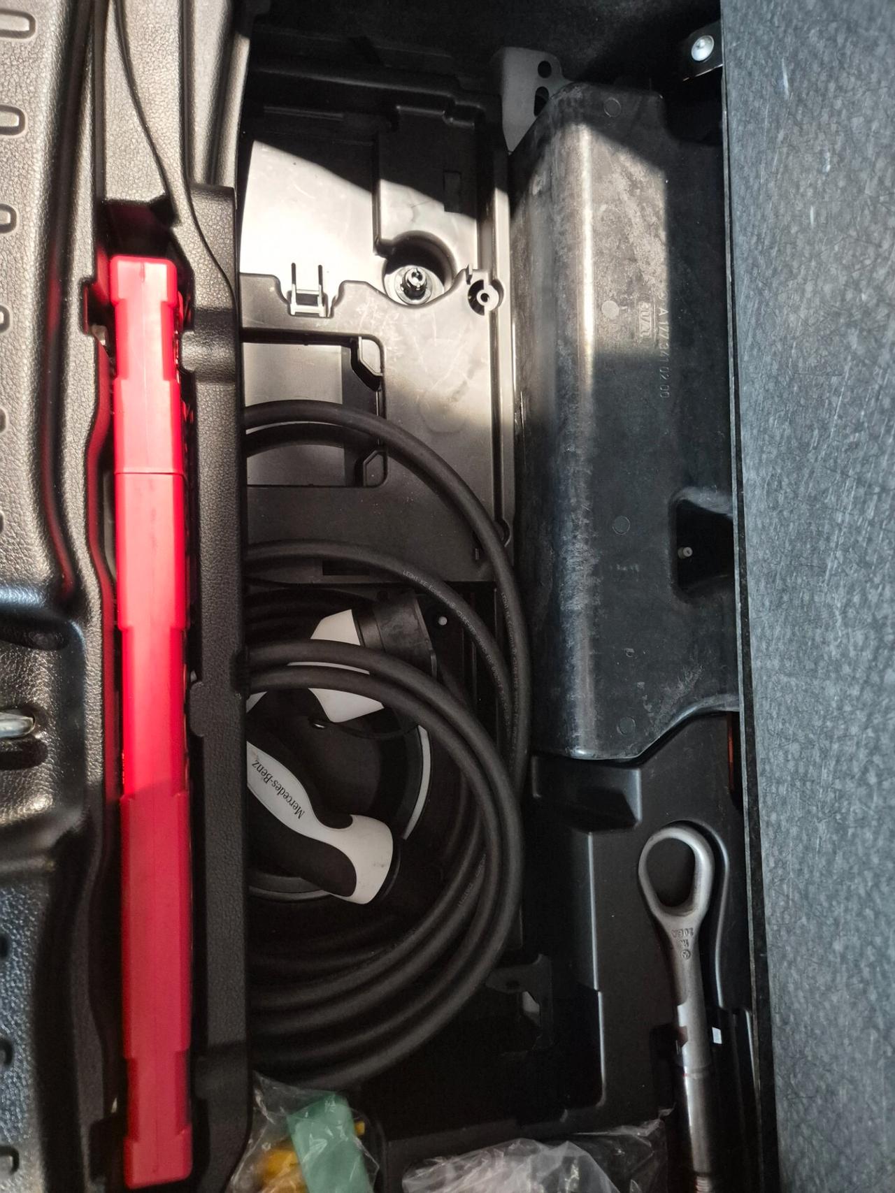 Mercedes-benz GLA 250 GLA 250 e EQ-Power Automatic PREMIUM AMG