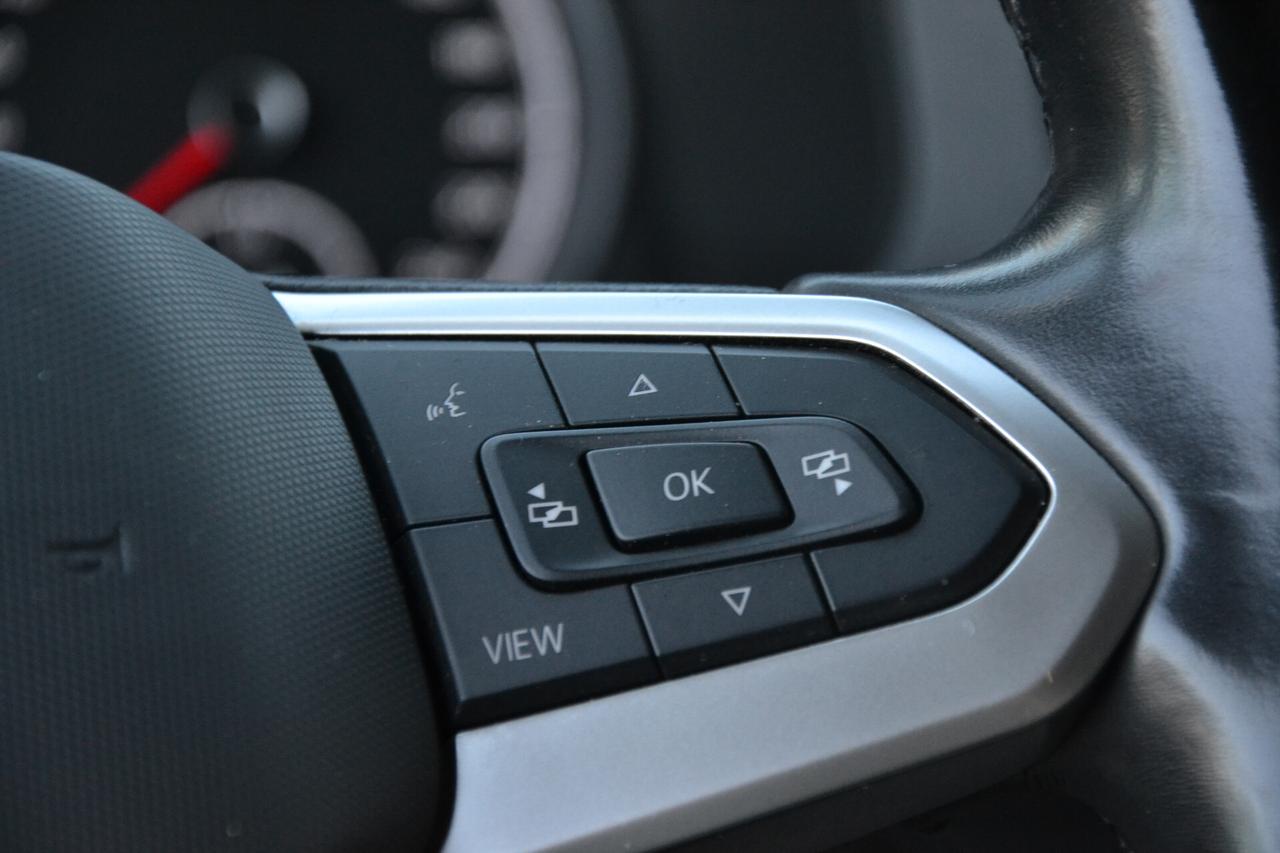 Volkswagen Caravelle 2.0 TDI 150CV DSG CONFORTLINE 8 POSTI *PREZZO VERO