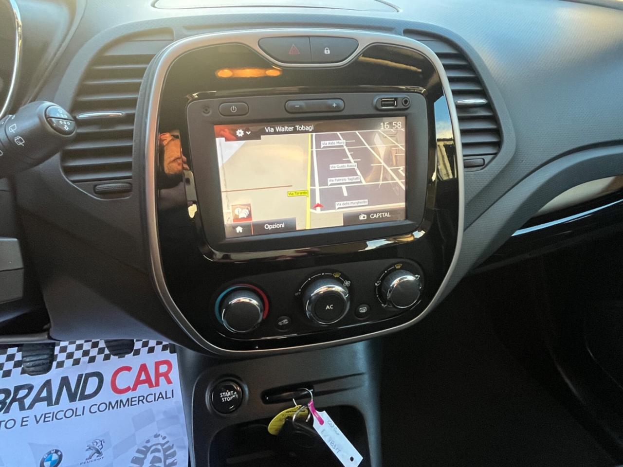 Renault Captur 1.5 dCi Start&Stop Wave Unipro 2014