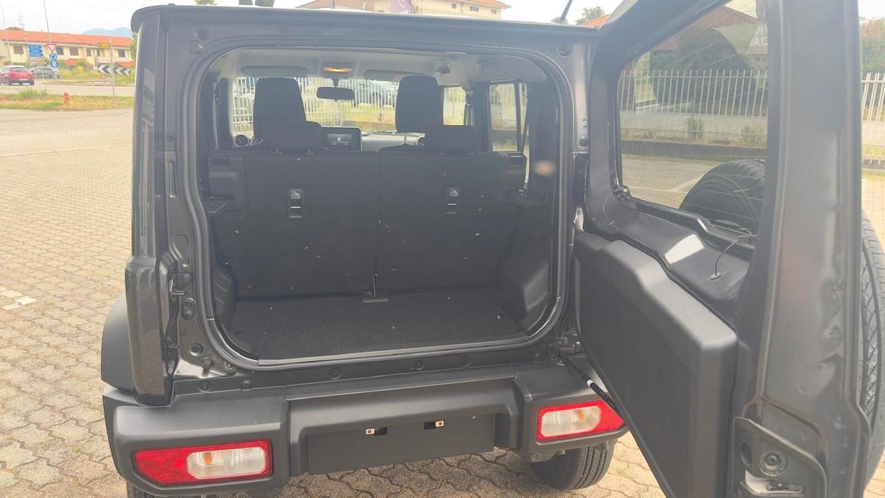 Suzuki Jimny 1.5 4AT TOP 5 PORTE