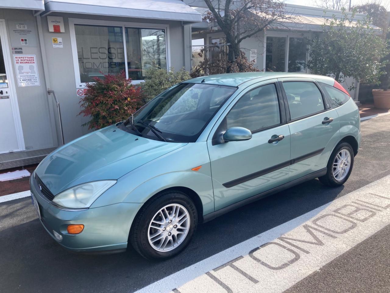 FORD FOCUS 5 PORTE (KM 132.305) DA VETRINA