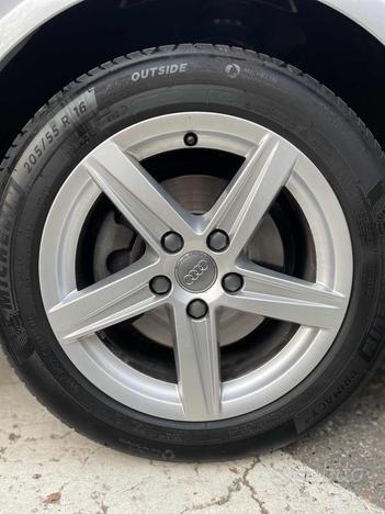 AUDI A3 1.6 TDI Business