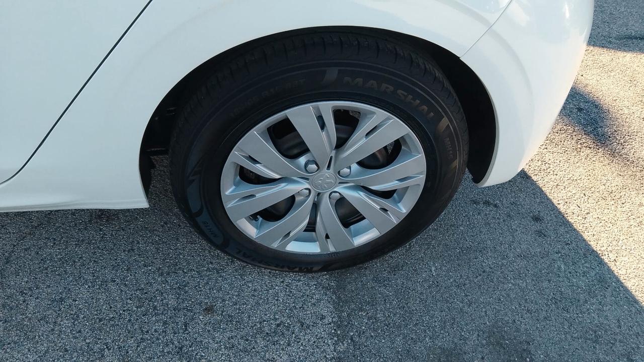 Peugeot 208 1.4 GPL