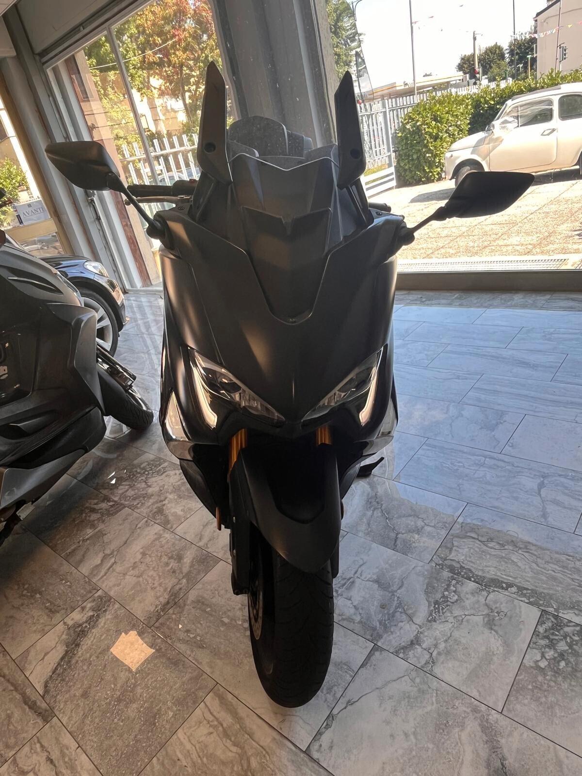 Yamaha T Max 530 TMAX DX abs- 2019