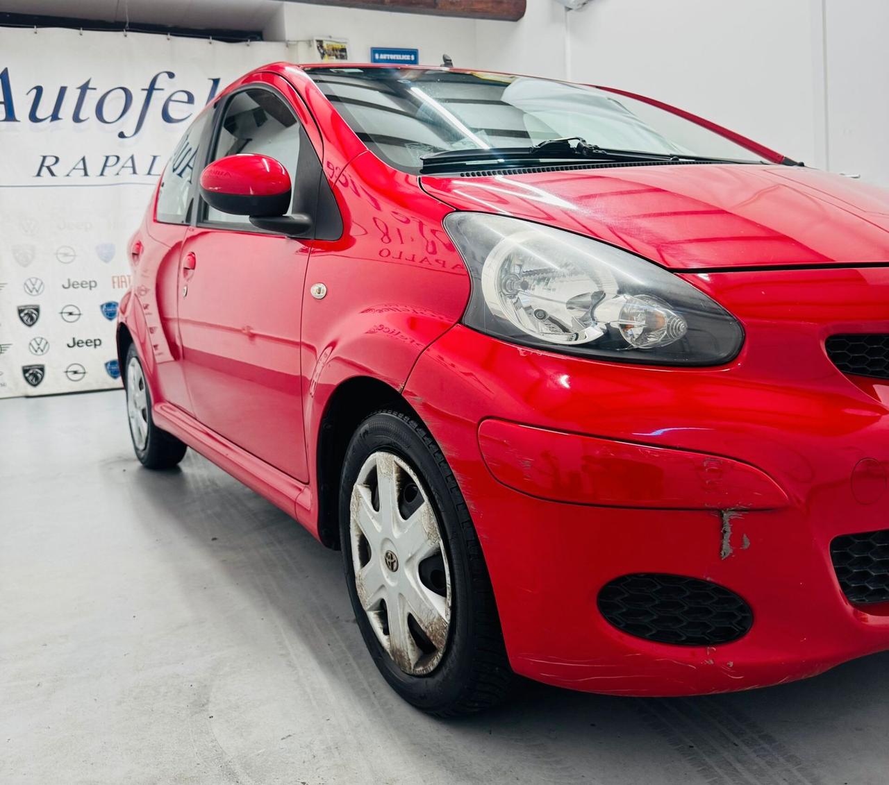 Toyota Aygo 1.0 12V VVT-i 5 porte Sol Red Edition