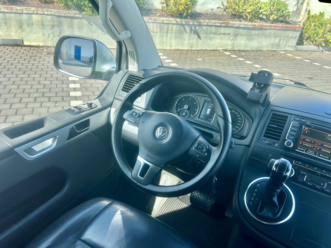 Volkswagen Multivan 2.0 BiTDI 180CV DSG 4 Motion Highline