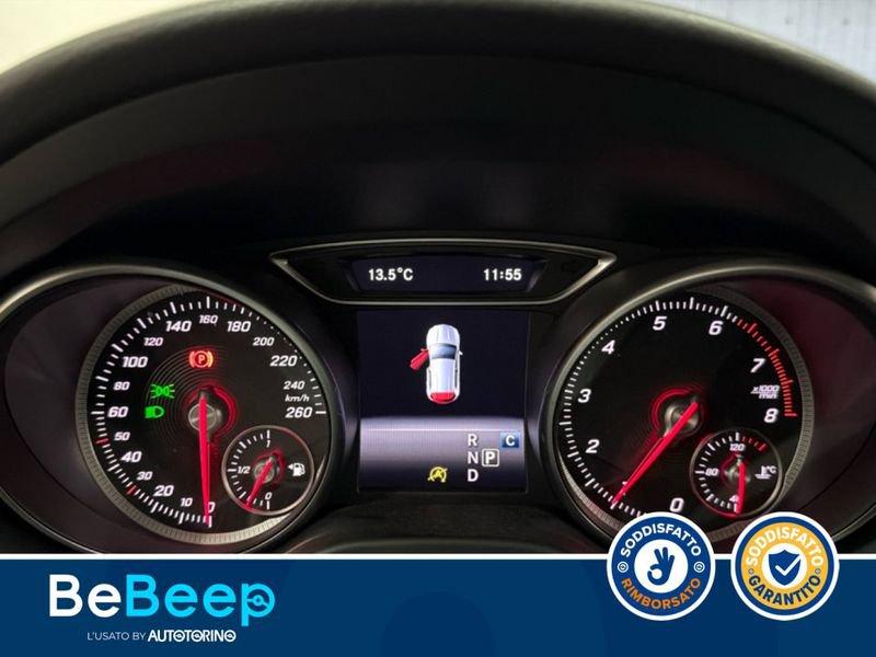 Mercedes-Benz GLA 180 SPORT AUTO