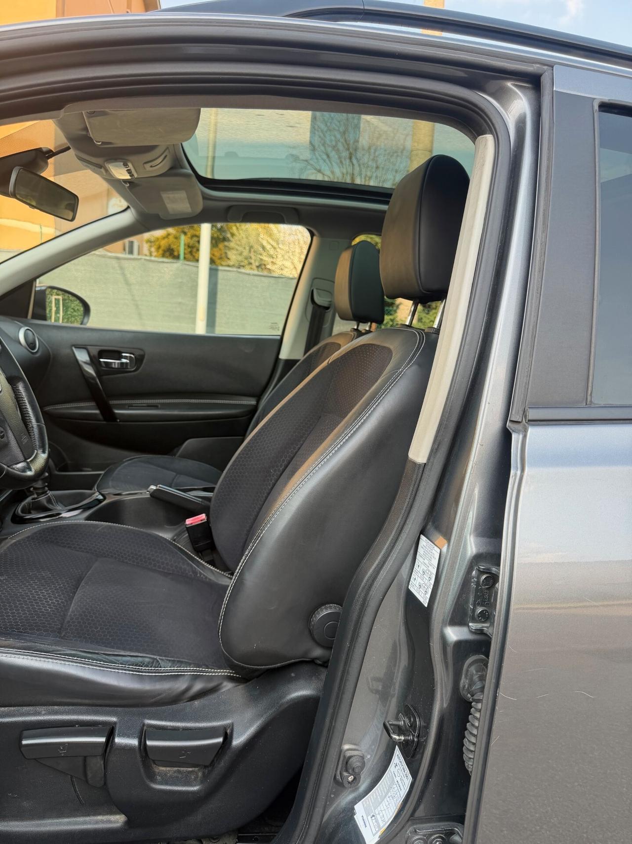 Nissan Qashqai 1.5 dci - NEOP. - NAV. - TETTO - GARANTITO -