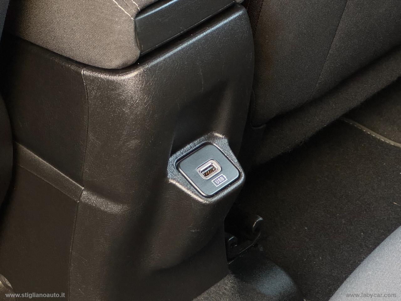 FIAT Tipo 1.6 Mjt S&S SW City Life FARI LED