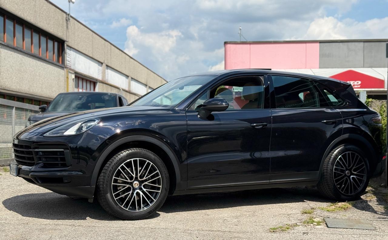 Porsche Cayenne 3.0i V6 340CV 2019 TETTO/20”/