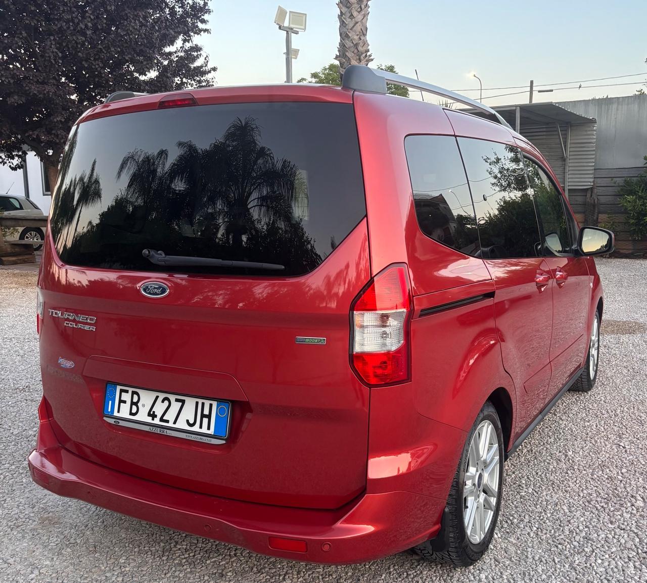 Ford Tourneo Courier Tourneo Courier 1.0 EcoBoost 100 CV Titanium