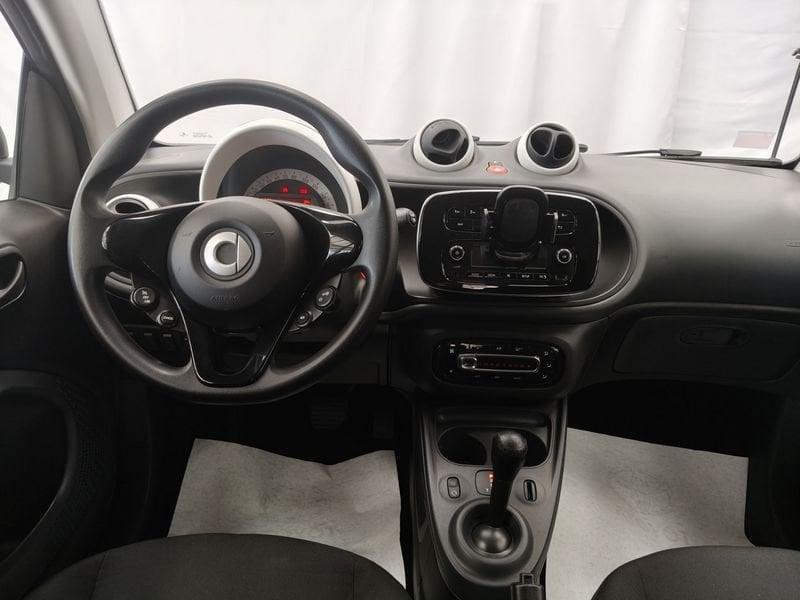 smart fortwo 70 1.0 Automatic Youngster