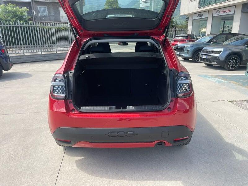 FIAT 600 1.2 Hybrid 100CV