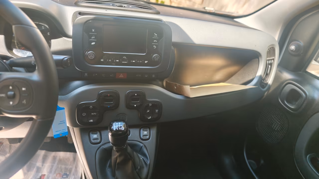 Fiat Panda 1.0 FireFly S&S 5 POSTI Hybrid City Life come nuova