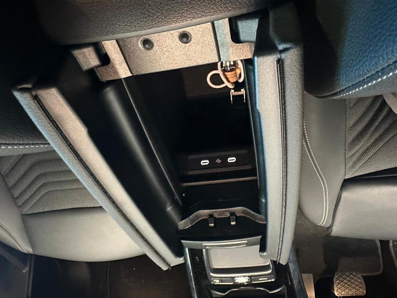 Mercedes-benz B 180 d Automatic AMG Line Premium Plus