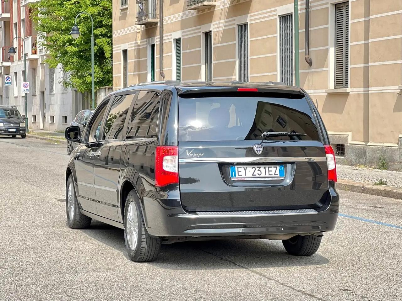 Lancia Voyager 2.8 Turbodiesel Platinum 177 CV