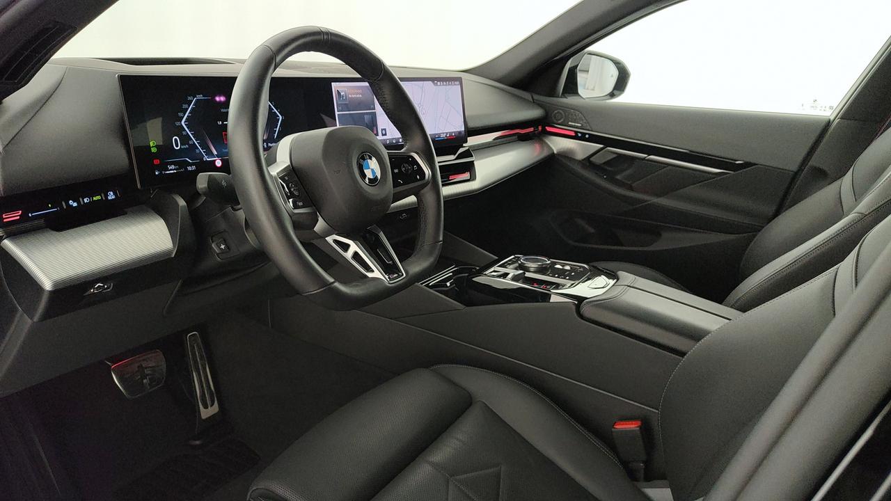 BMW Serie 5 G60 Berlina - 520d 48V xdrive MSport Pro auto