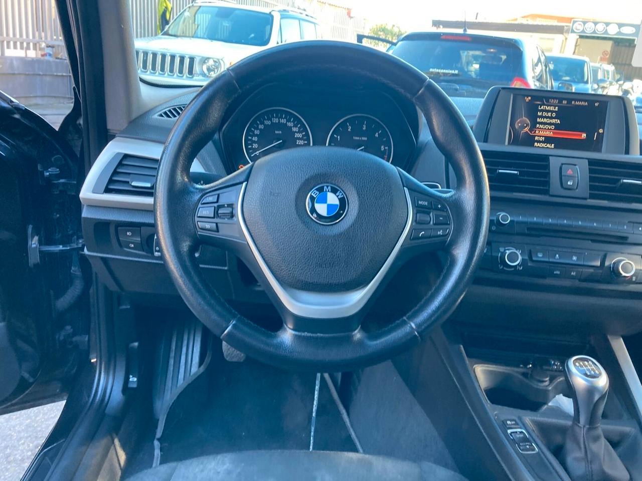 Bmw 116 116d 5p. Urban