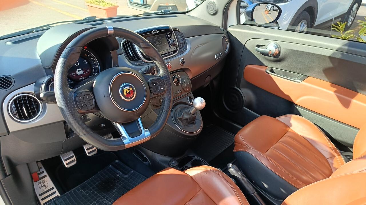 Abarth 595 1.4 Turbo T-Jet 165 CV Turismo