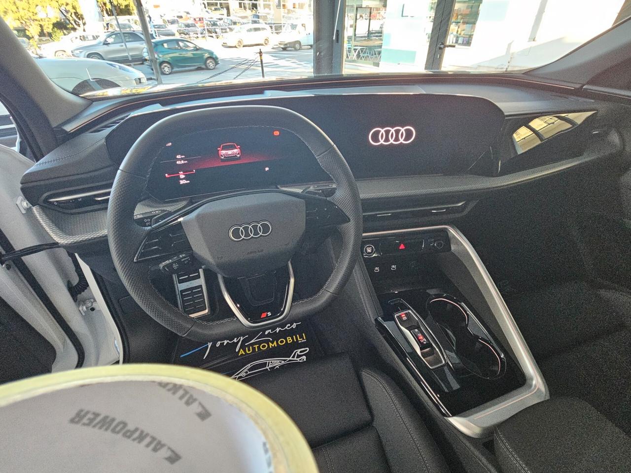 Audi Q5 S-LINE