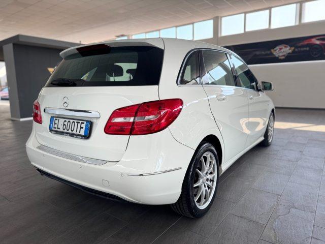 MERCEDES-BENZ B 200 CDI BlueEFFICIENCY Premium