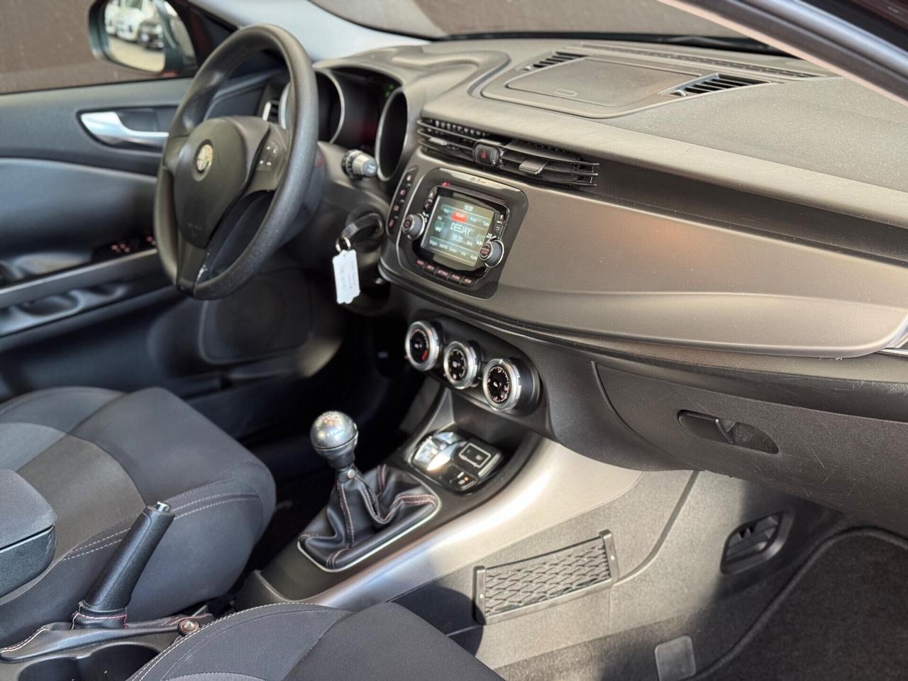 Alfa Romeo Giulietta 1.6 JTDm-2 120 CV Exclusive