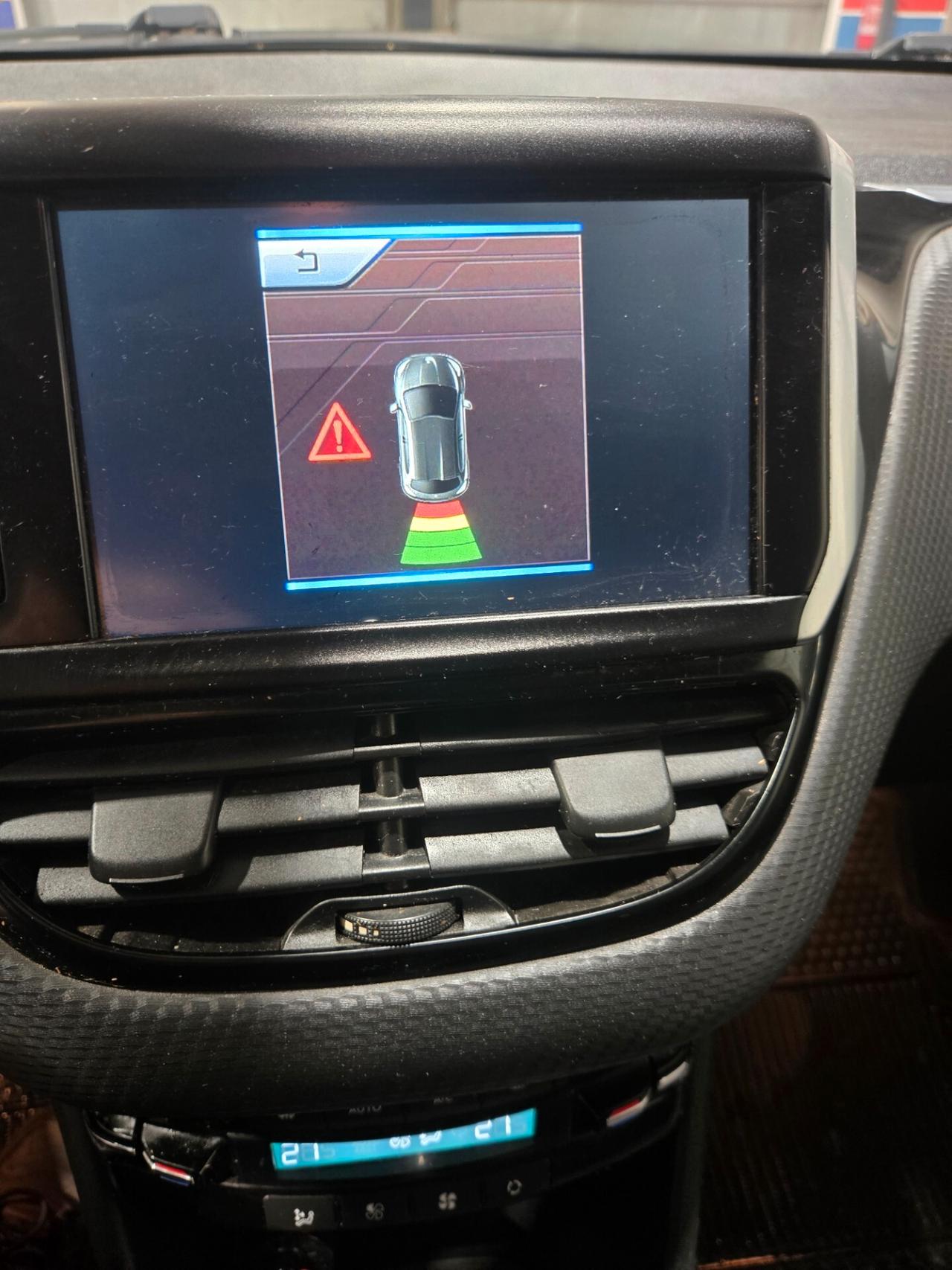 Peugeot 2008 PureTech 82 Access MOTORE NUOVO . 0 KM CON FATT,E GARANZIA 12 MESI