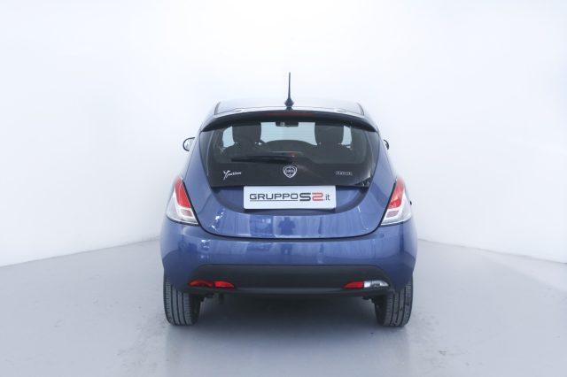 LANCIA Ypsilon 1.0 FireFly 5 porte S&S Hybrid Silver NEOPATENTATI