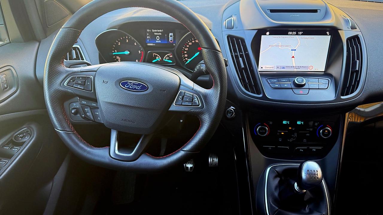 Ford Kuga 1.5 Tdci ST-Line - 2019