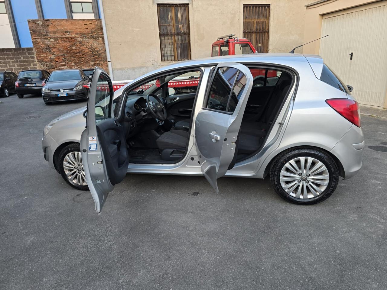 Opel Corsa 1.3 CDTI 75CV F.AP. 5 porte Sport possibilita 12 mesi garanzia