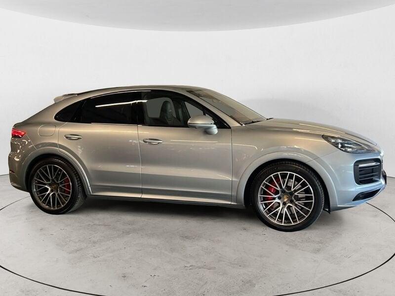 Porsche Cayenne 4.0 V8 GTS