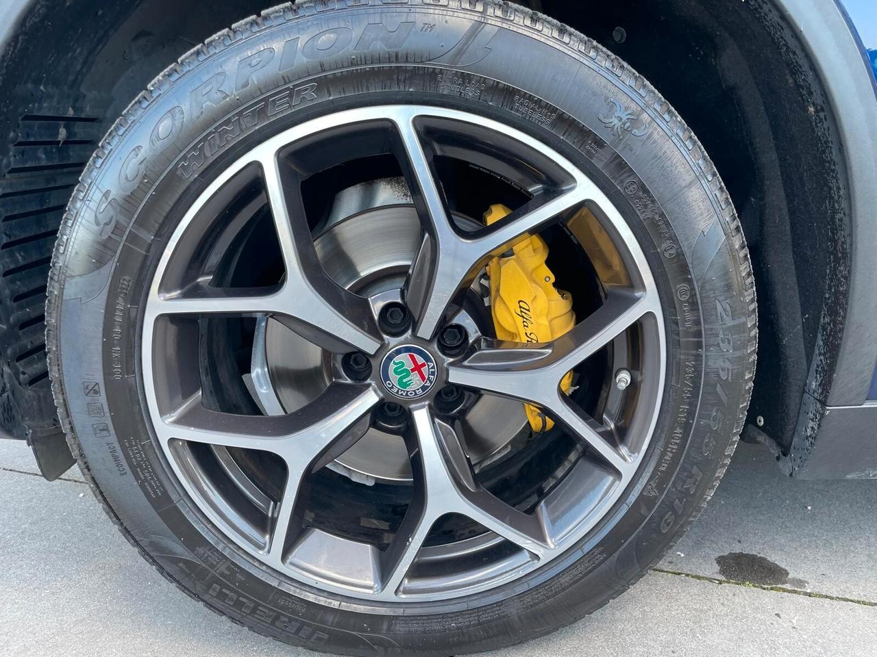 Alfa Romeo Stelvio 2.2 Turbodiesel 210 CV AT8 Q4 Executive