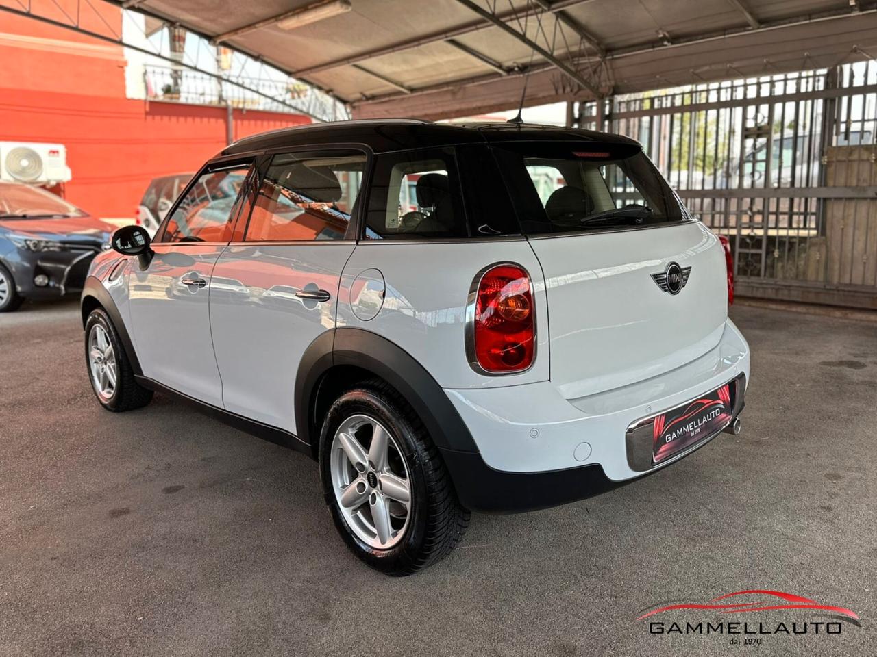 Mini Countryman 1.6 One D 90cv