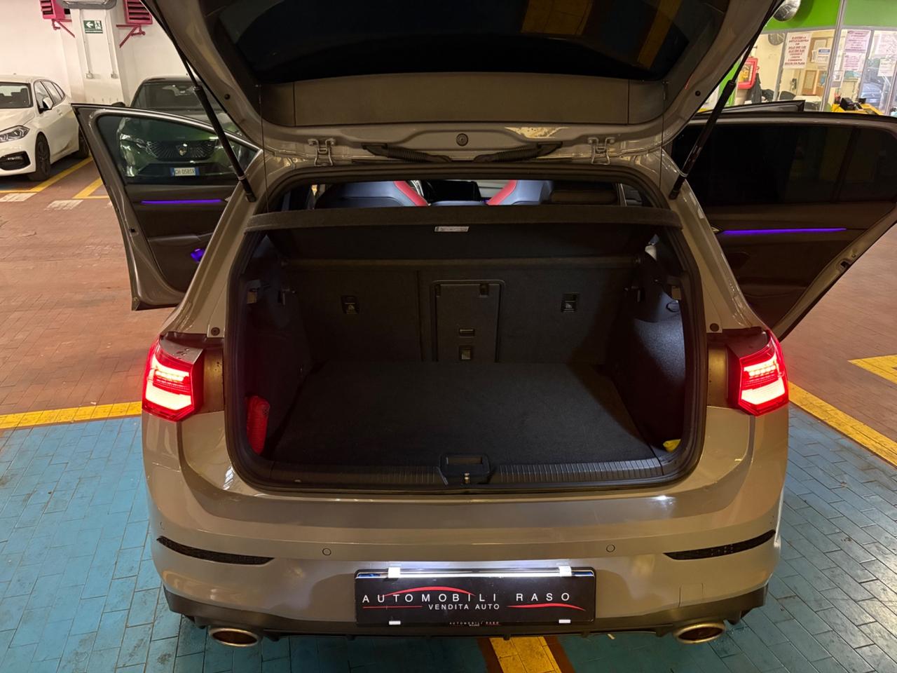 Volkswagen Golf GTI 2.0 TSI clubsport 300CV