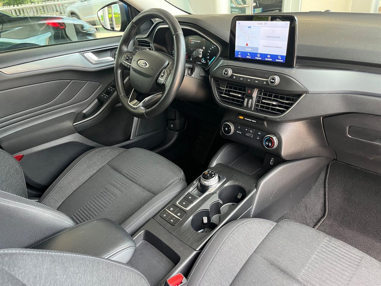 Ford Focus SW 1.5 ecoblue ST-Line 2020 !!