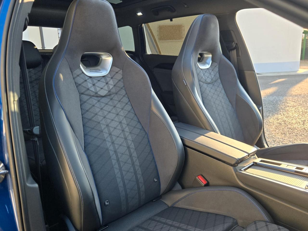 Volkswagen Passat 2.0 TDI 150 CV SCR DSG R-Line