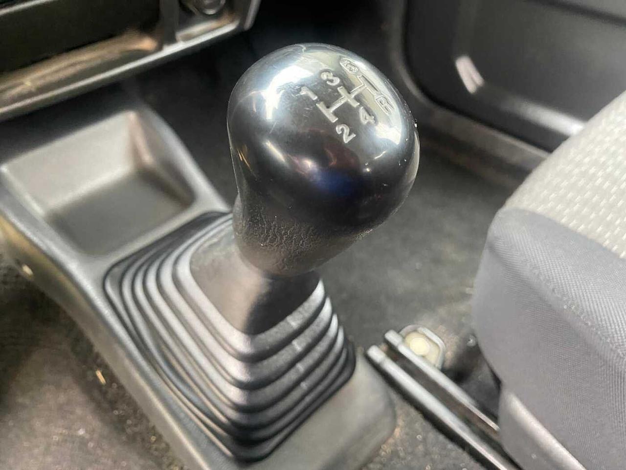 Suzuki Jimny 1.3i 16V cat 4WD JX