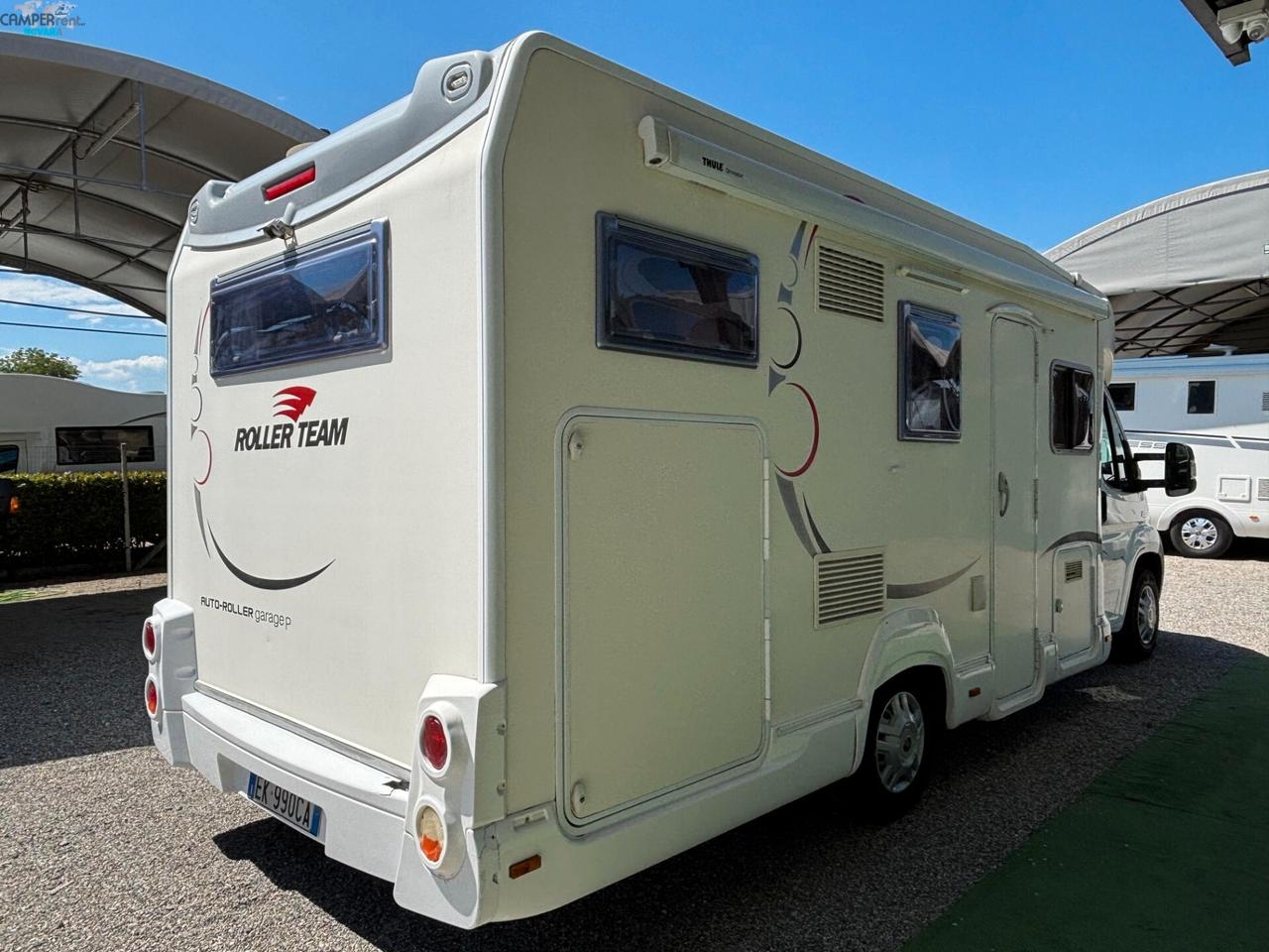 ROLLER TEAM AUTO ROLLER GARAGE P - Semintegrale con ampio garage (foro 92x113)