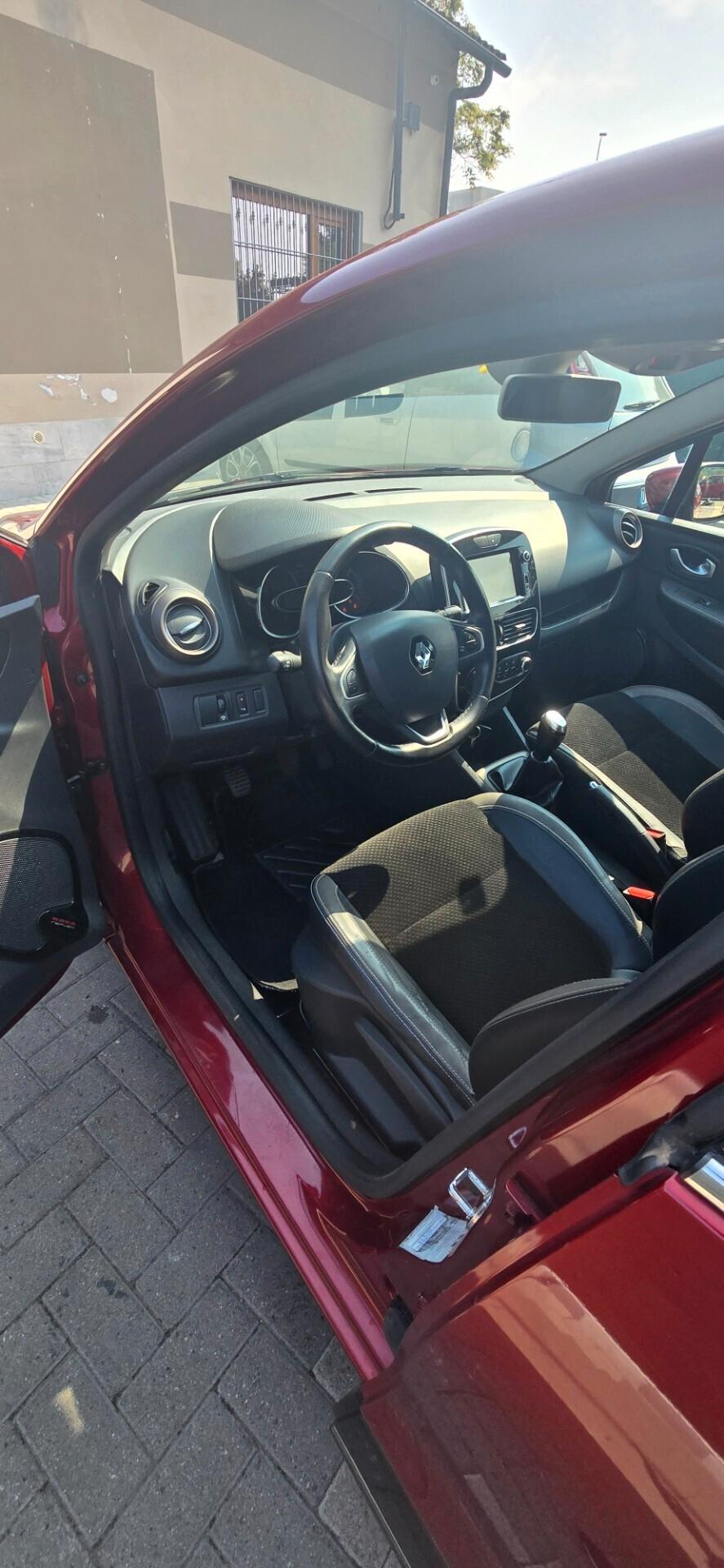 Renault Clio 1.2 75CV 5 porte Life