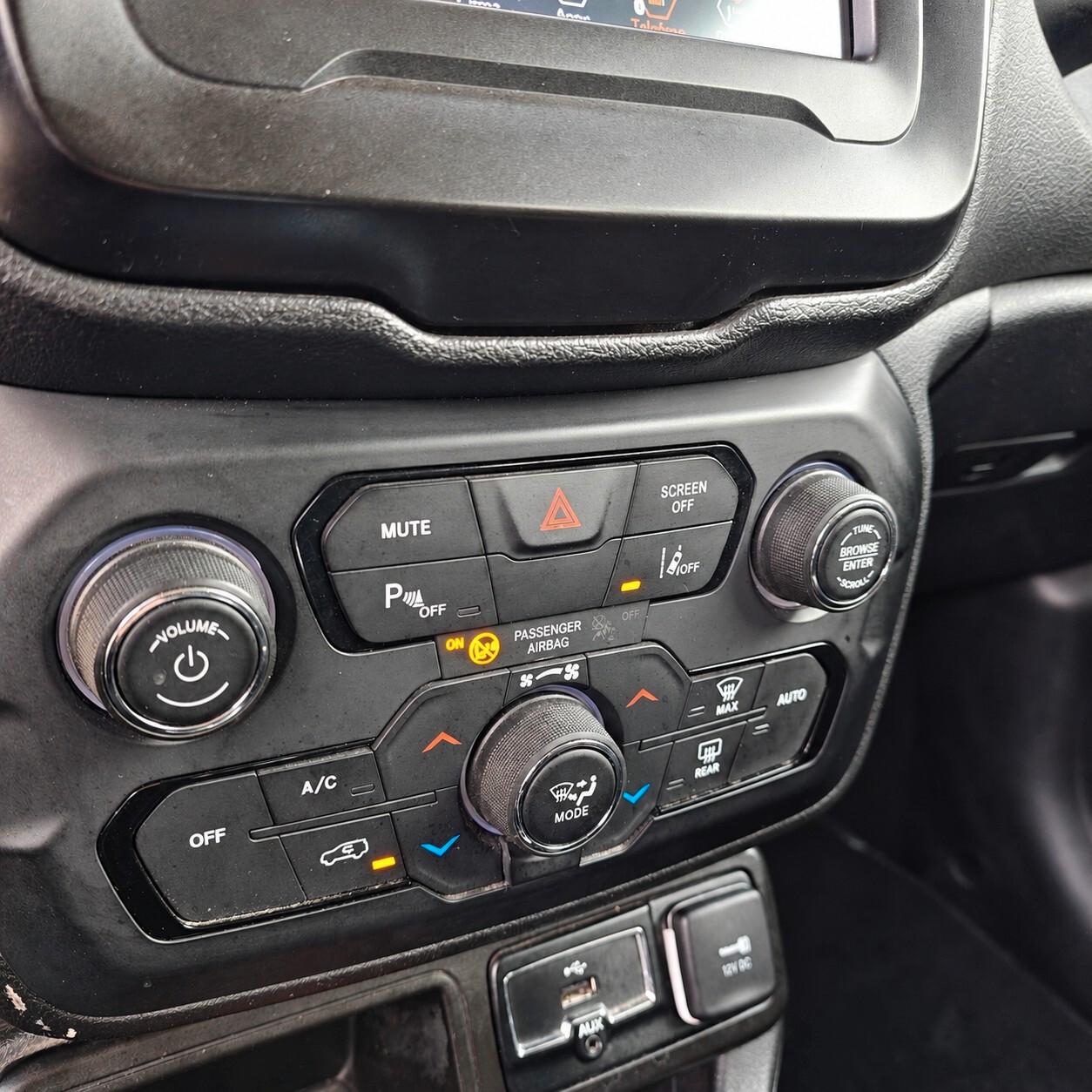 Jeep Renegade 1.0 T3 120 CV Night Eagle