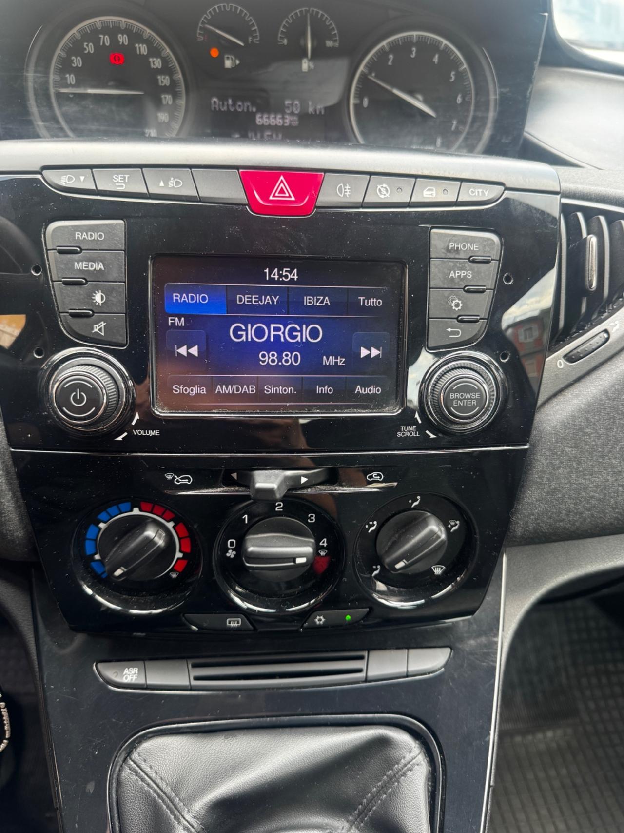 Lancia Ypsilon 1.0 FireFly 5 porte S&S Hybrid Alberta Ferretti