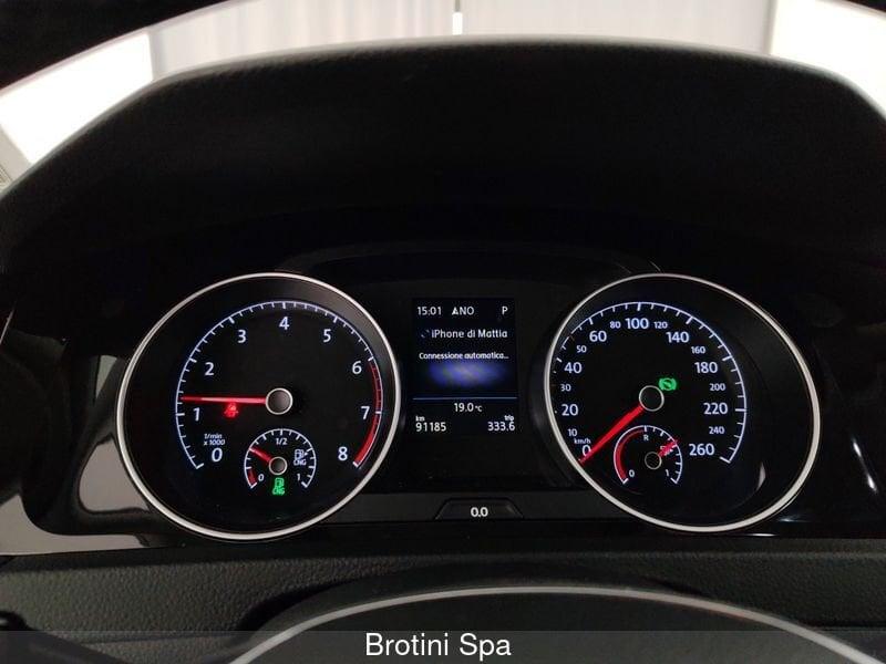 Volkswagen Golf 1.5 TGI Executive BMT DSG