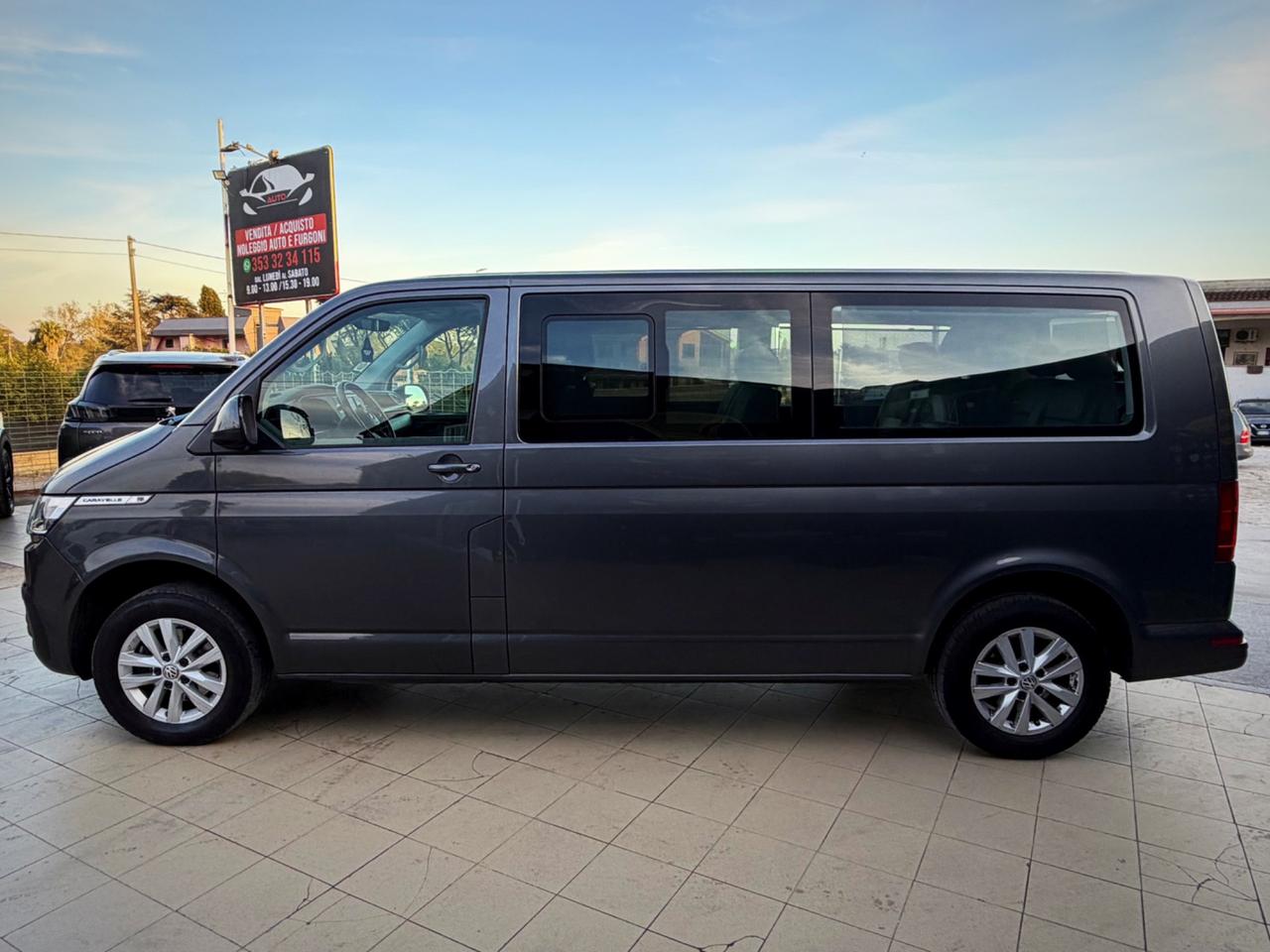 Volkswagen Caravelle 2.0 TDI 150CV DSG PL Comfortline